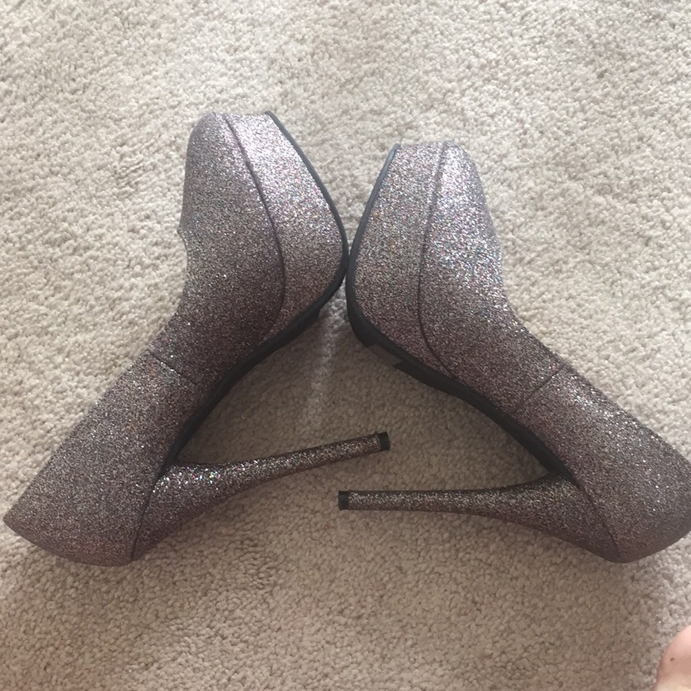Charlotte russe size 6 shoes